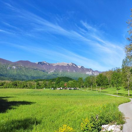 Velebit Lodge Lovinac  Exterior foto