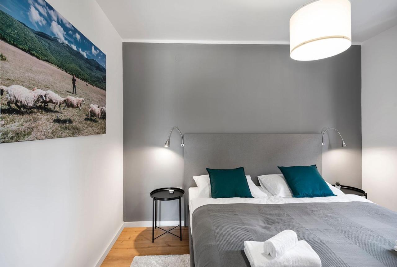 Velebit Lodge Lovinac  Exterior foto